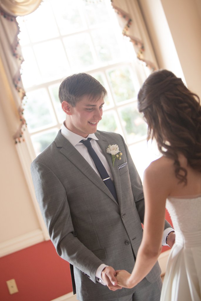 View More: http://thehappycoupleonline.pass.us/jessmike