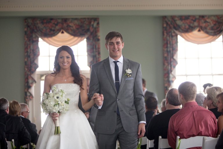 View More: http://thehappycoupleonline.pass.us/jessmike