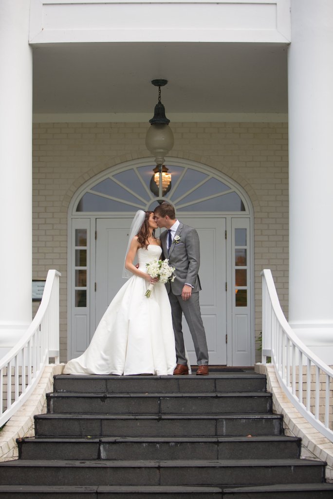 View More: http://thehappycoupleonline.pass.us/jessmike