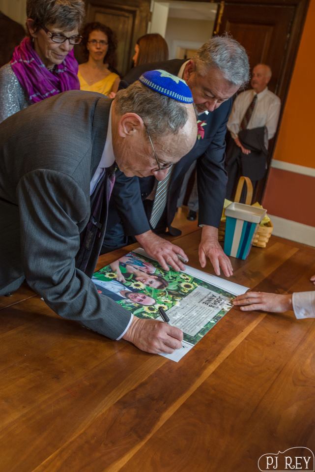 1455167_10151798987642404_817223165_n