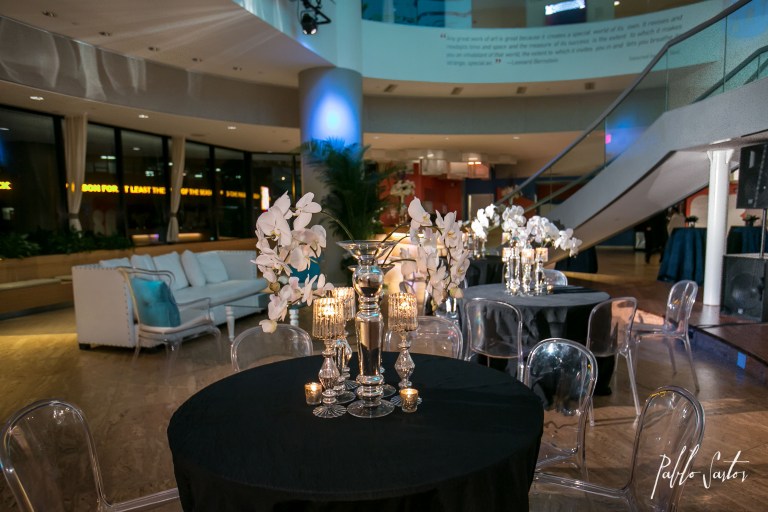 Pablo Sartor Photography, Blue Martini, Bright Occasions, Edge Floral Event Designers