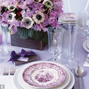 Purple Tablescapes via wedding.theknot.com